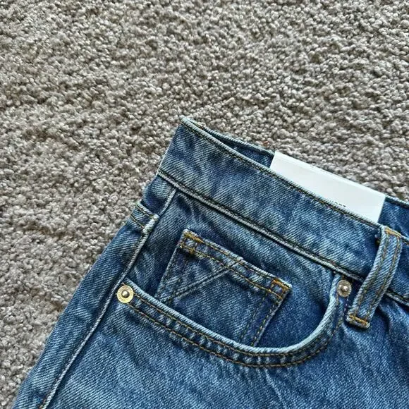 NWT: 7 For All Mankind Monroe Shorts